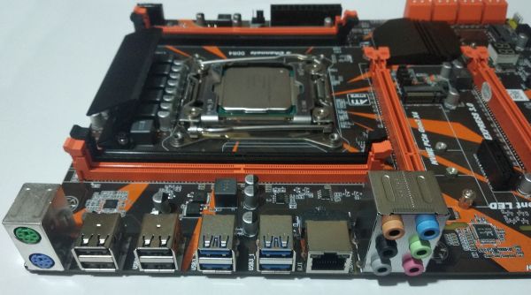 Материнська плата ZX99EV3 v1.31 ATX LGA2011-3 (тільки в комплекті з процесором)