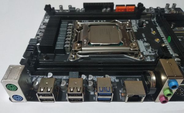 Материнська плата X99 v201 (v202, v203) mATX LGA2011-3 (тільки в комплекті з процесором)